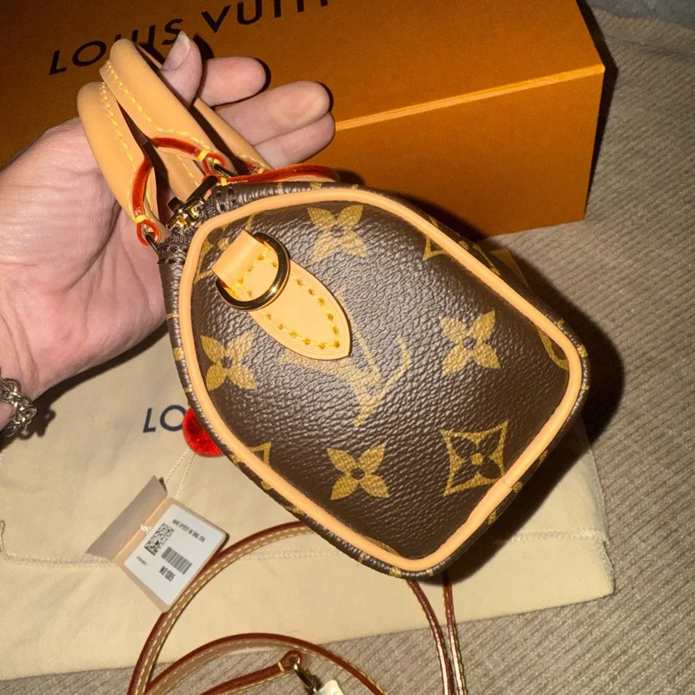 🆕 🔥 Louis Vuitton Nano Speedy - Picture 7 of 9